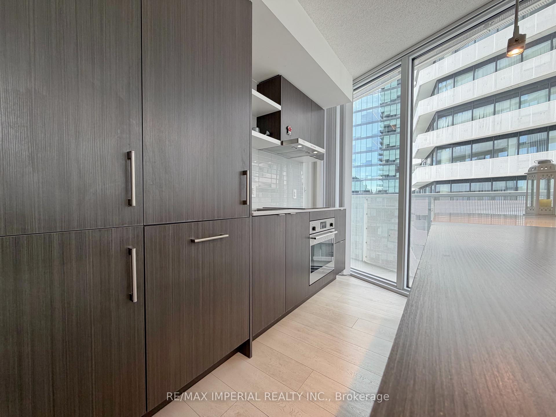 Photo 17 of Unit 2802, 88 Harbour Street, Toronto, Waterfront Communities — HOMEH
