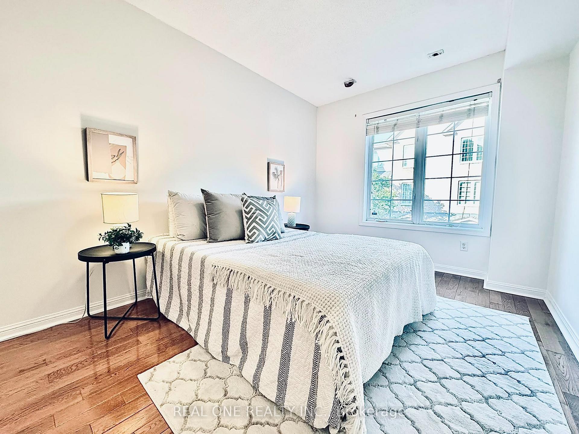 Photo 6 of Unit 6, 12 St Moritz Way, Markham, Unionville — HOMEH