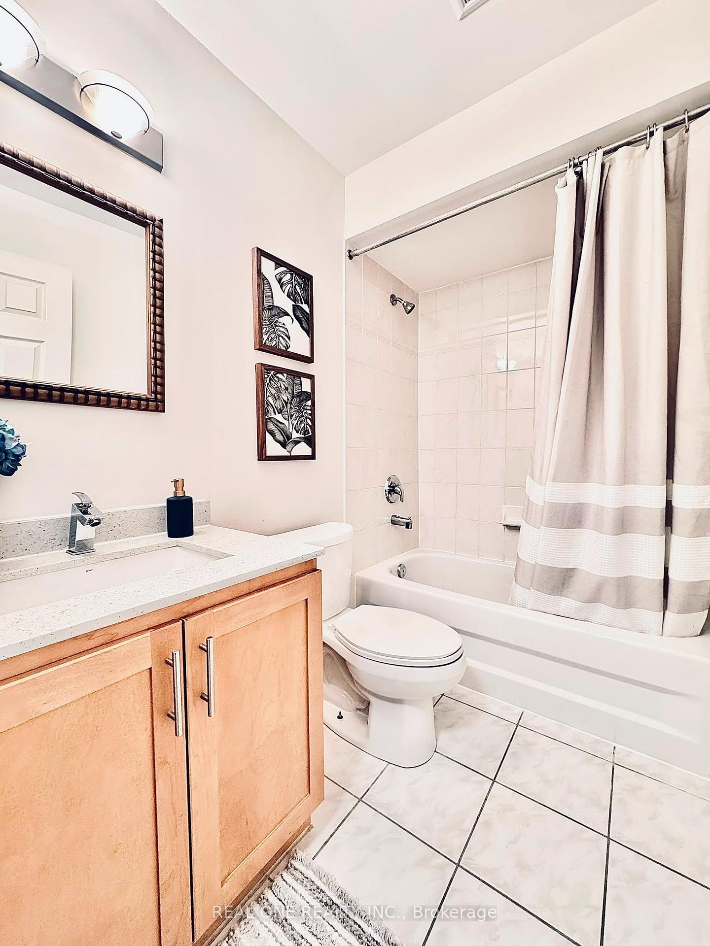Photo 8 of Unit 6, 12 St Moritz Way, Markham, Unionville — HOMEH