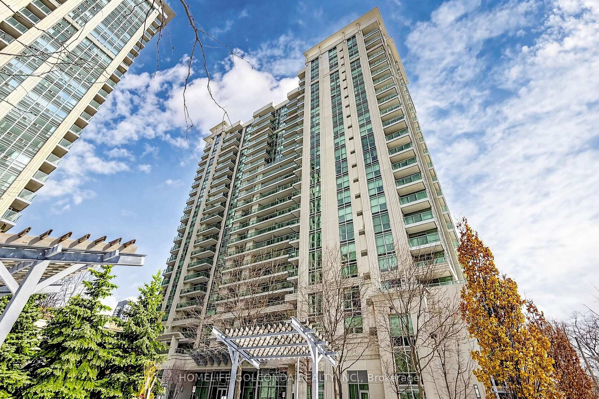 Photo 3 of Unit 1210, 17 Anndale Drive, North York, Willowdale East — HOMEH