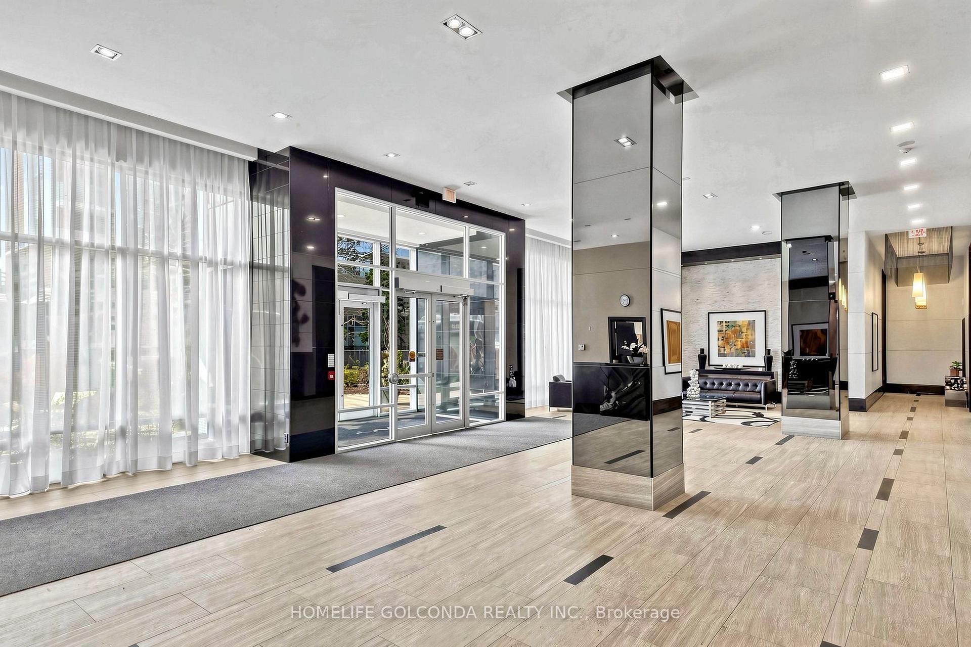 Photo 5 of Unit 1210, 17 Anndale Drive, North York, Willowdale East — HOMEH
