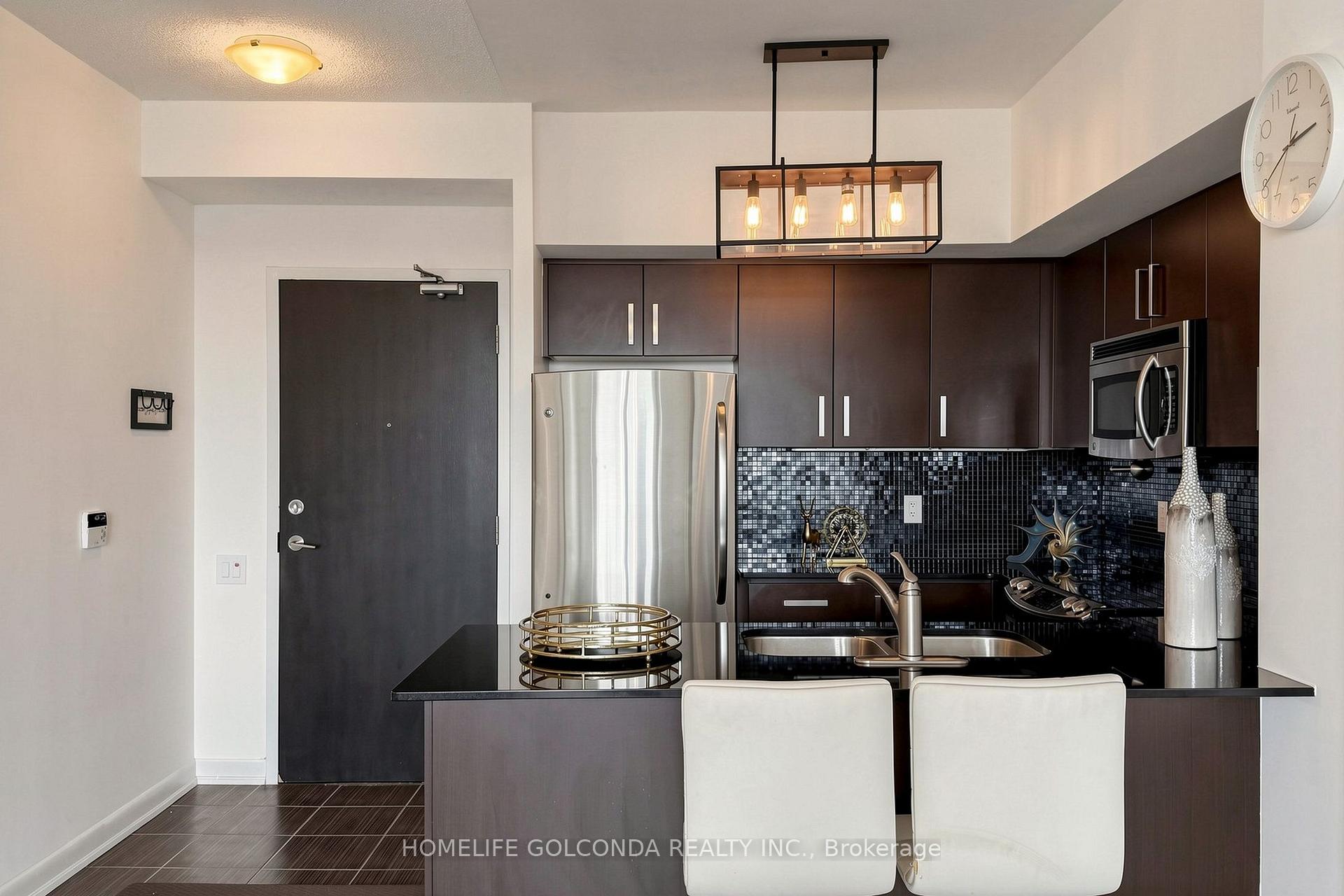 Photo 17 of Unit 1210, 17 Anndale Drive, North York, Willowdale East — HOMEH