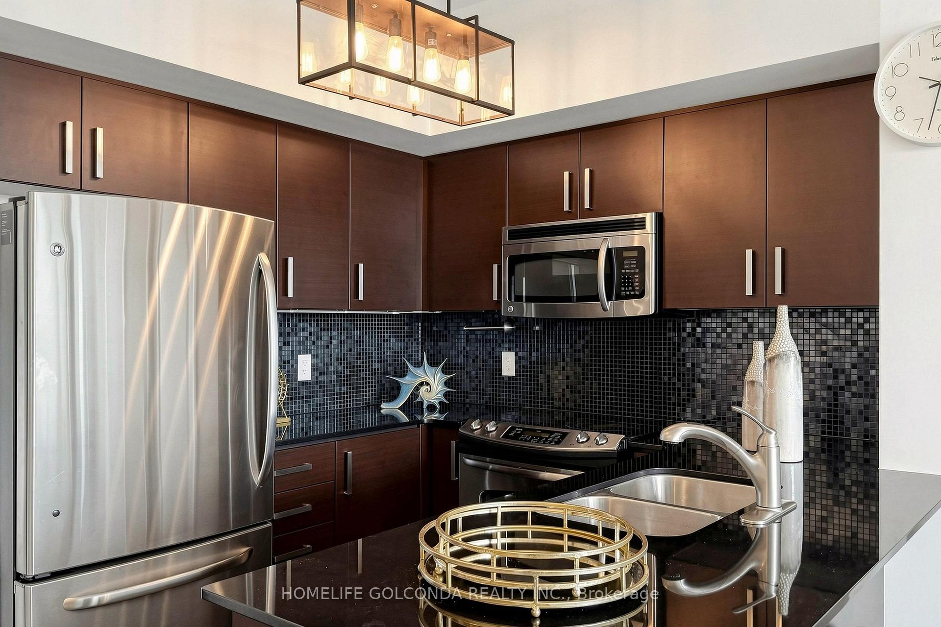 Photo 19 of Unit 1210, 17 Anndale Drive, North York, Willowdale East — HOMEH
