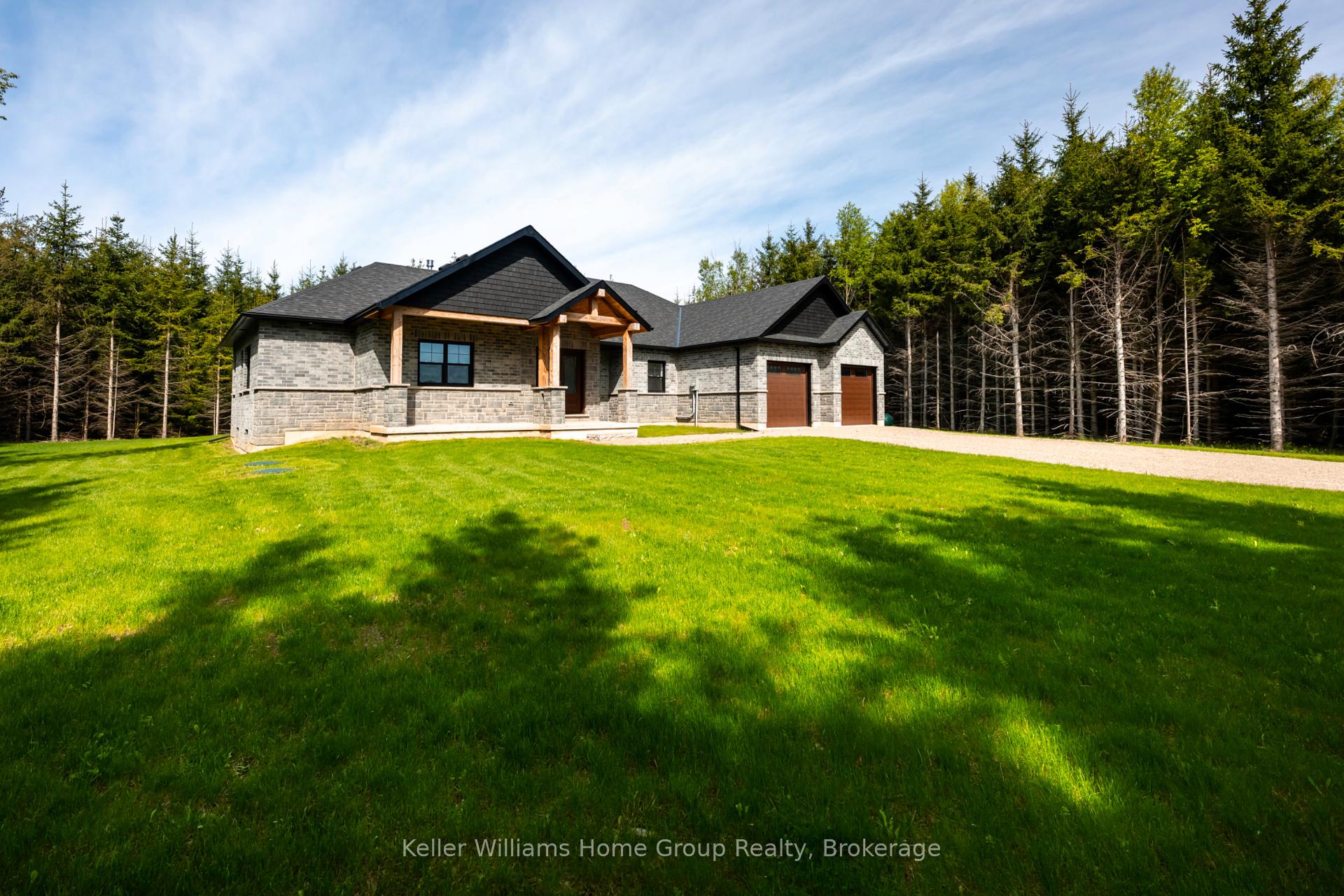 Photo 2 of 537266 Main Street, Melancthon, Rural Melancthon — HOMEH