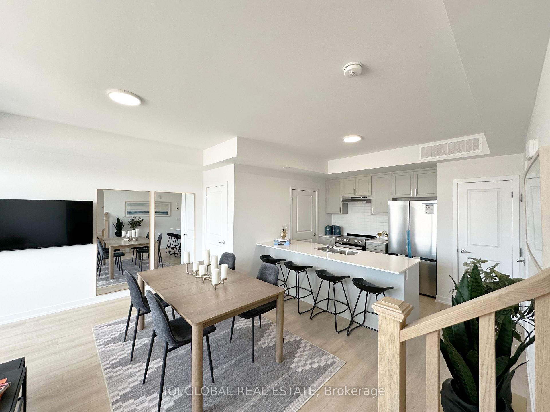 Photo 6 of Unit 113, 1655 Palmers Sawmill Road, Pickering, Duffin Heights — HOMEH