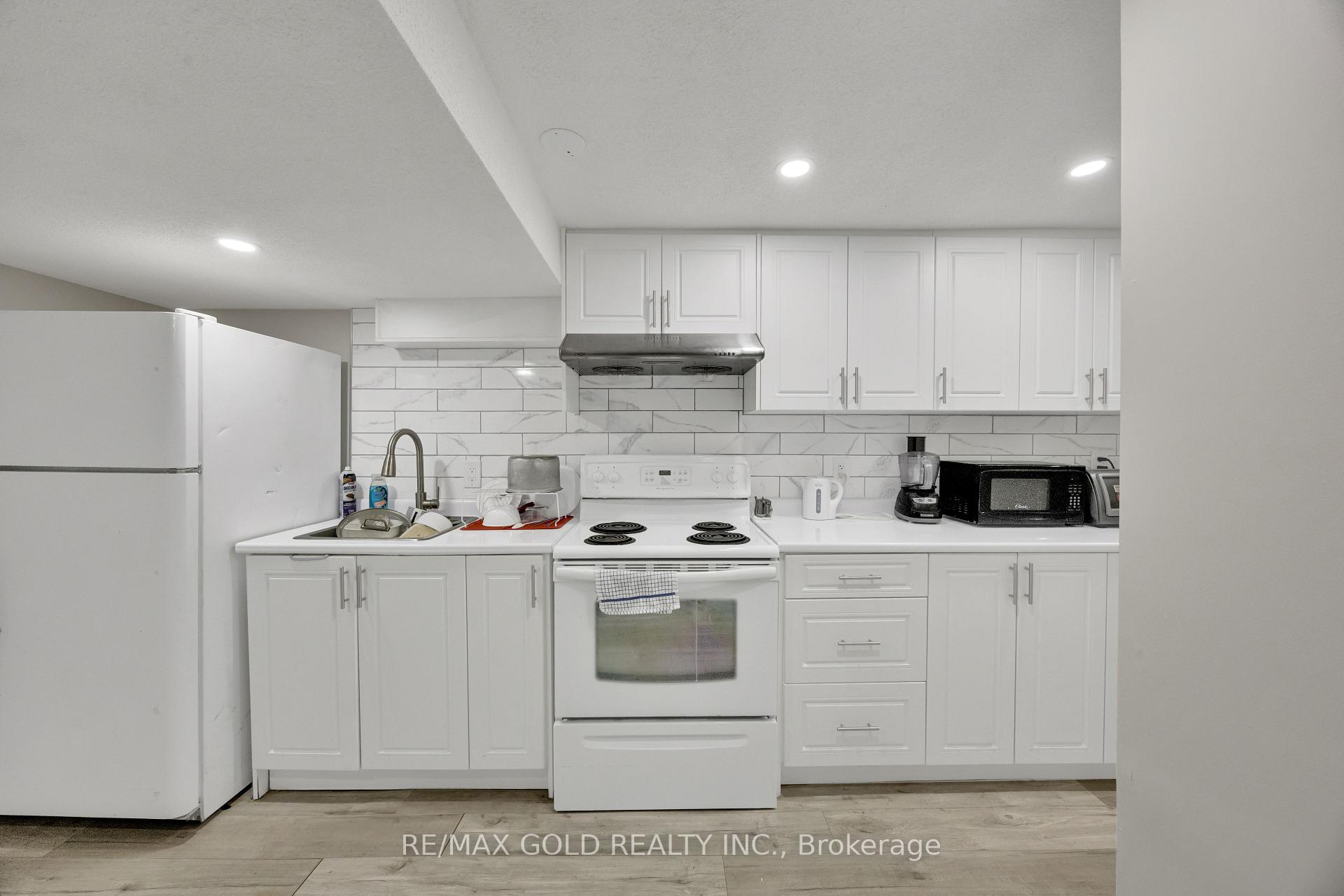 Photo 23 of 191 Franklin Street, Kitchener — HOMEH