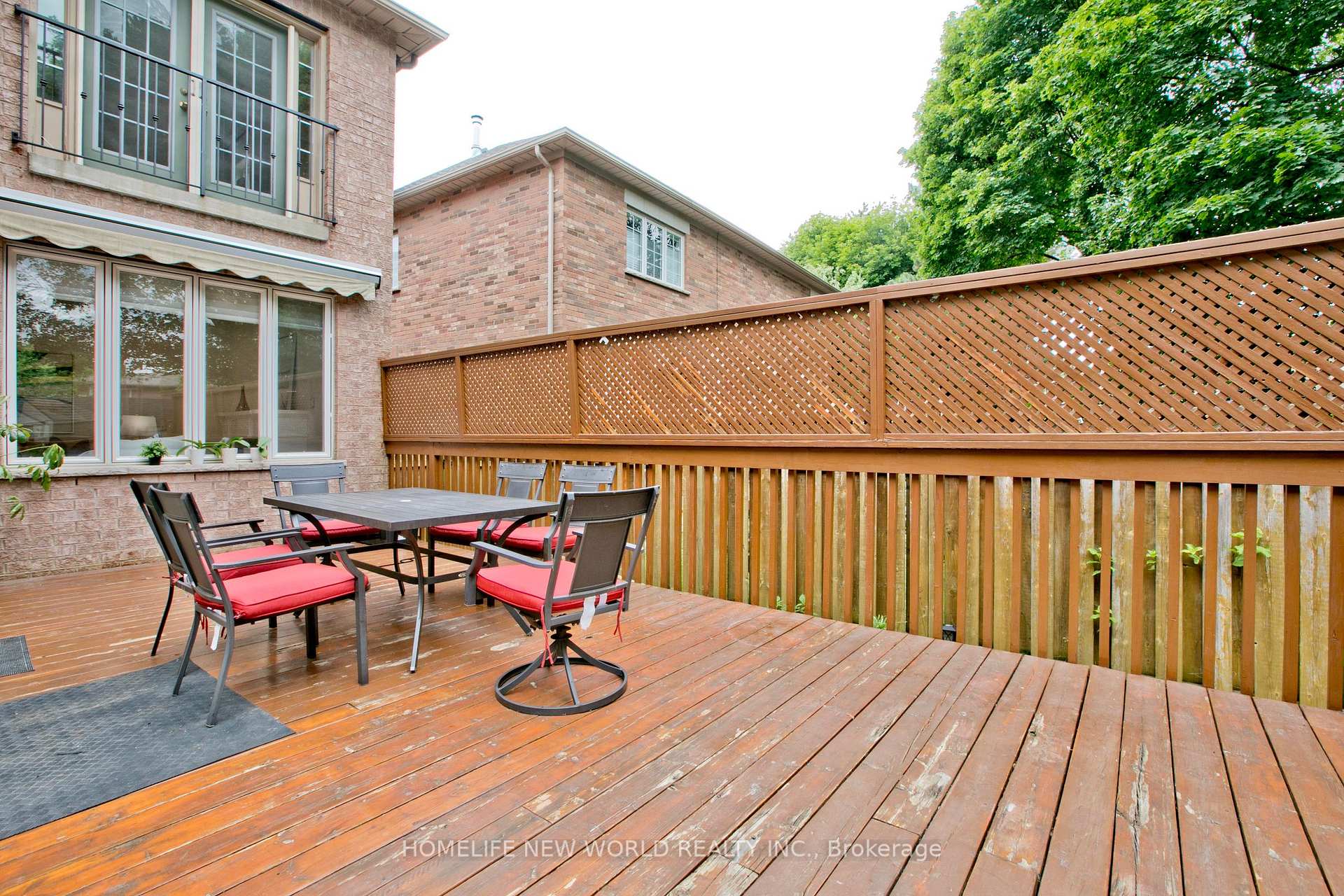 Photo 24 of 39 Green Meadows Circle, North York, Don Valley Village — HOMEH