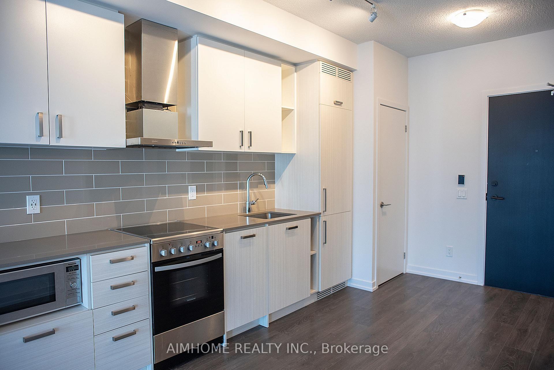Photo 2 of Unit 1909, 125 Redpath Avenue, Toronto, Mount Pleasant West — HOMEH