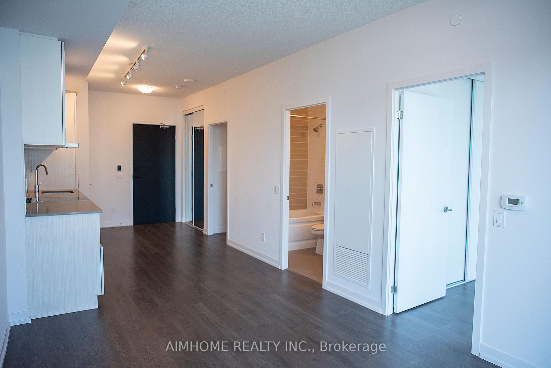 Photo 4 of Unit 1909, 125 Redpath Avenue, Toronto, Mount Pleasant West — HOMEH