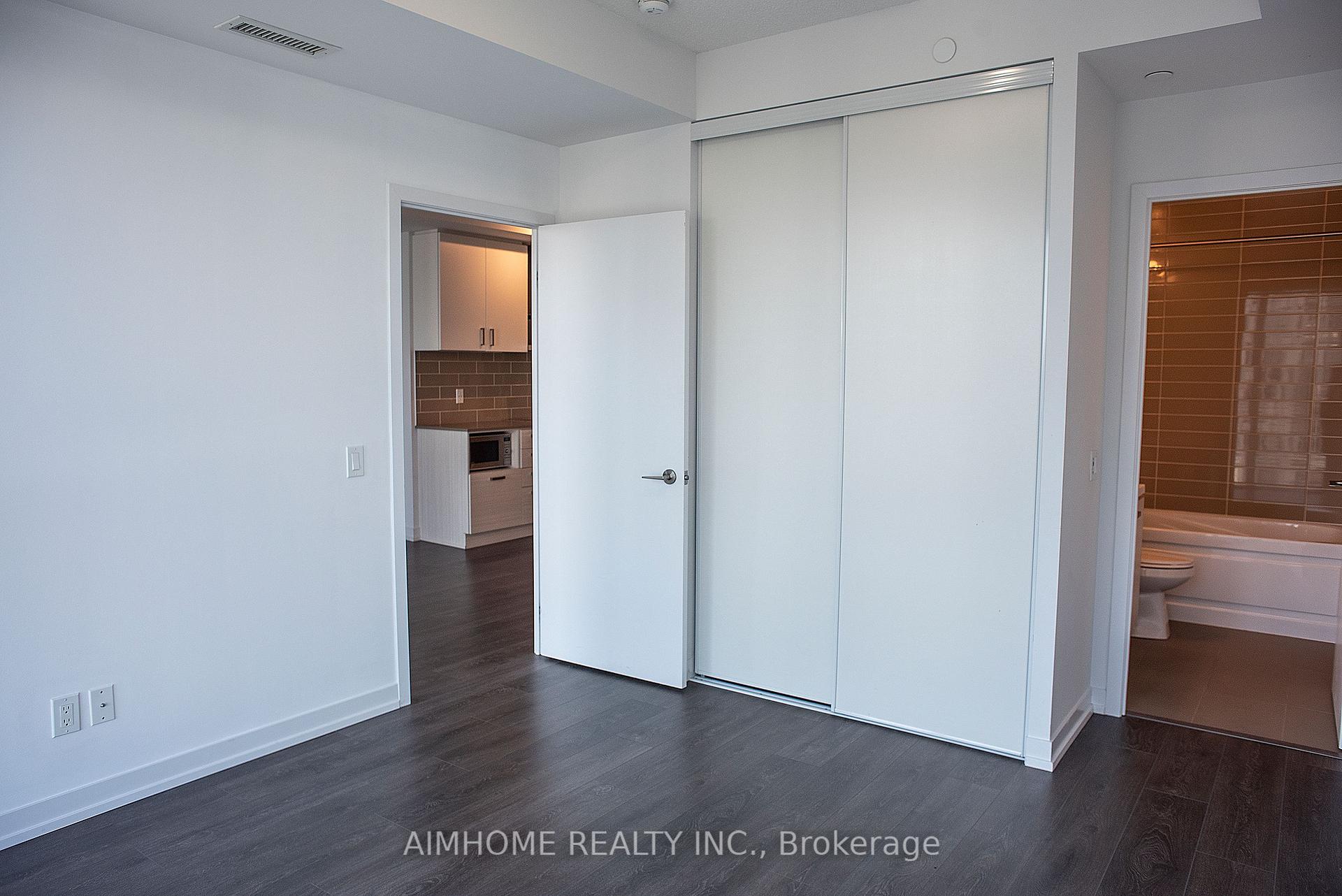 Photo 6 of Unit 1909, 125 Redpath Avenue, Toronto, Mount Pleasant West — HOMEH