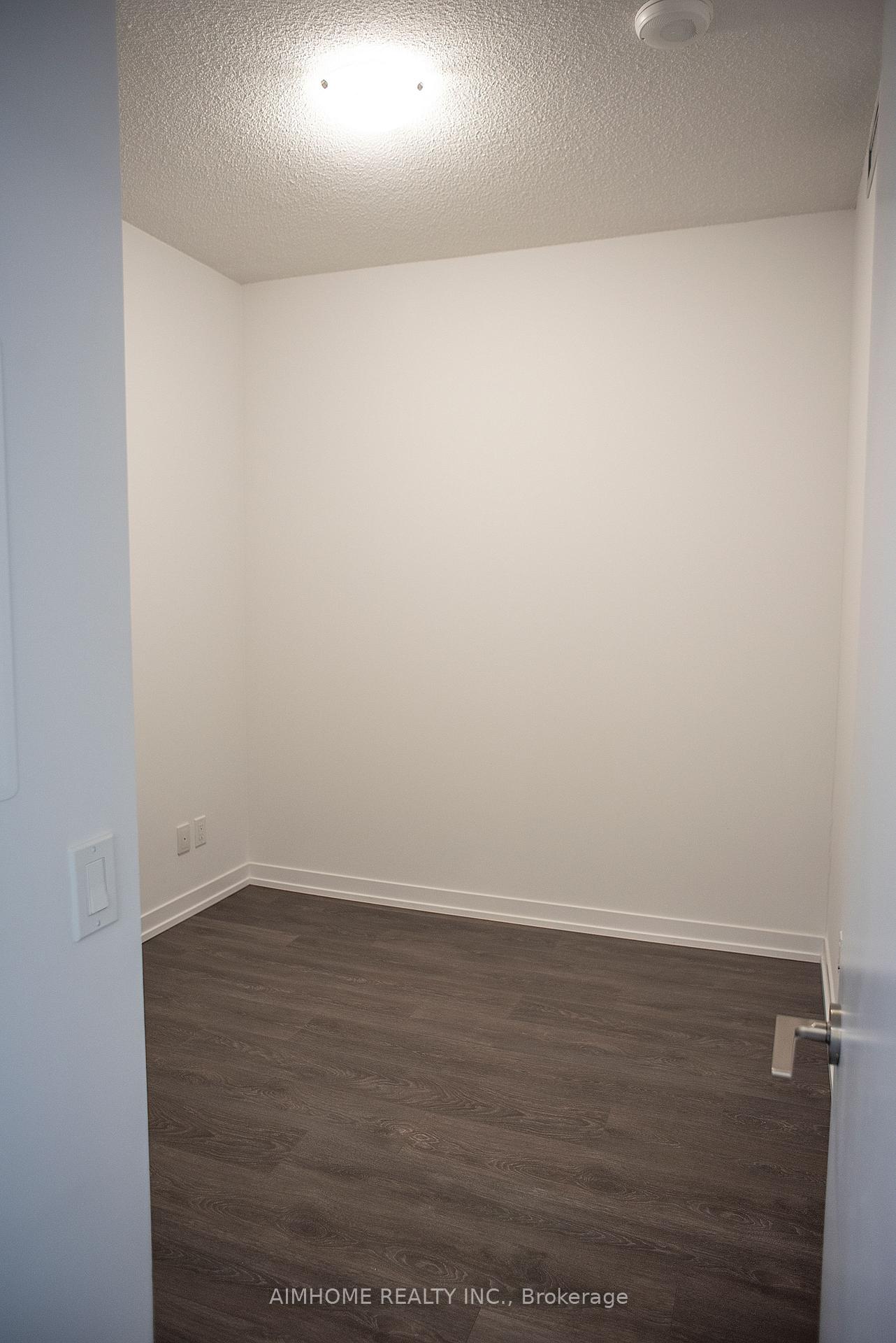 Photo 8 of Unit 1909, 125 Redpath Avenue, Toronto, Mount Pleasant West — HOMEH