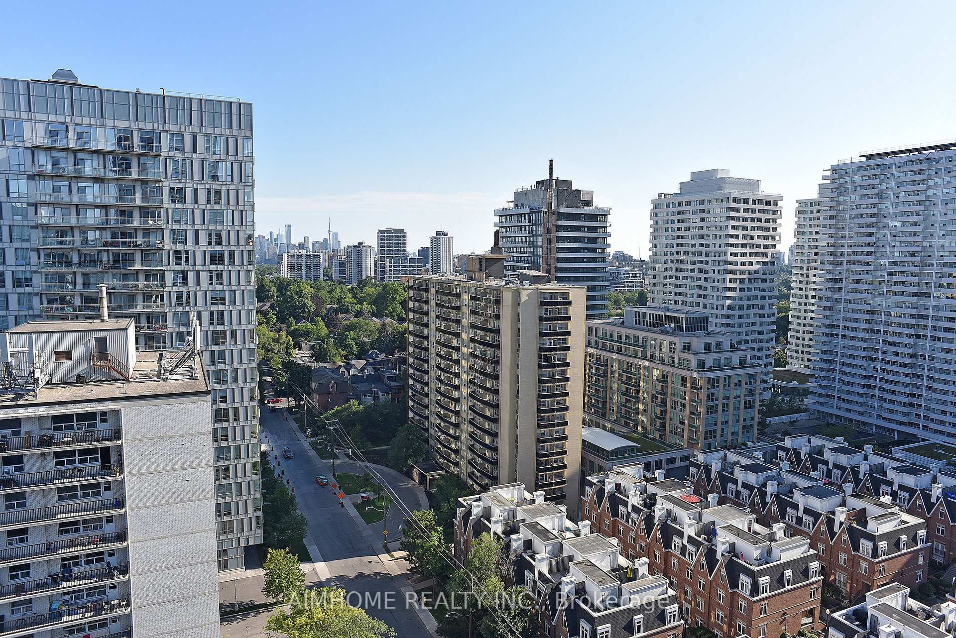 Photo 13 of Unit 1909, 125 Redpath Avenue, Toronto, Mount Pleasant West — HOMEH
