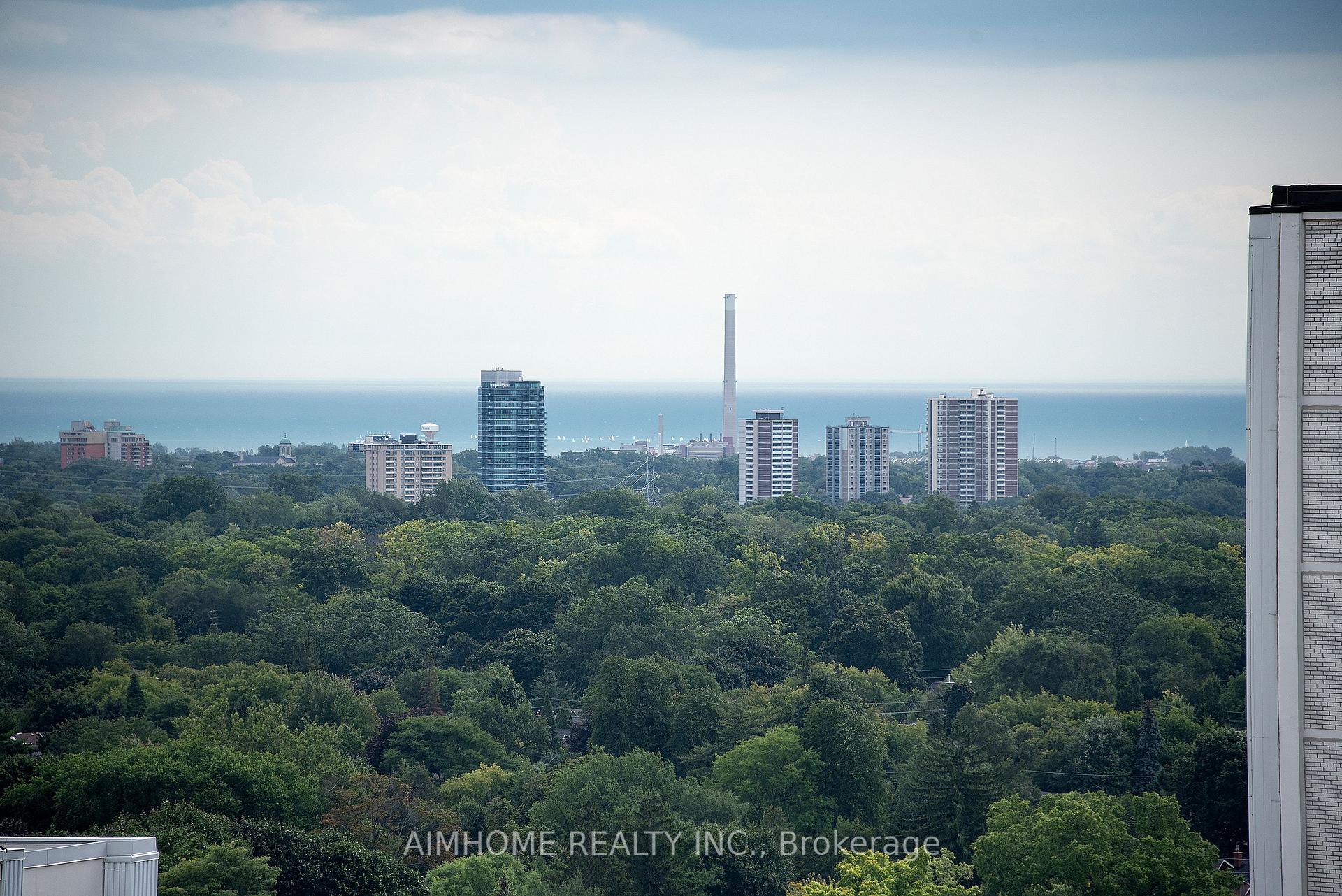 Photo 15 of Unit 1909, 125 Redpath Avenue, Toronto, Mount Pleasant West — HOMEH
