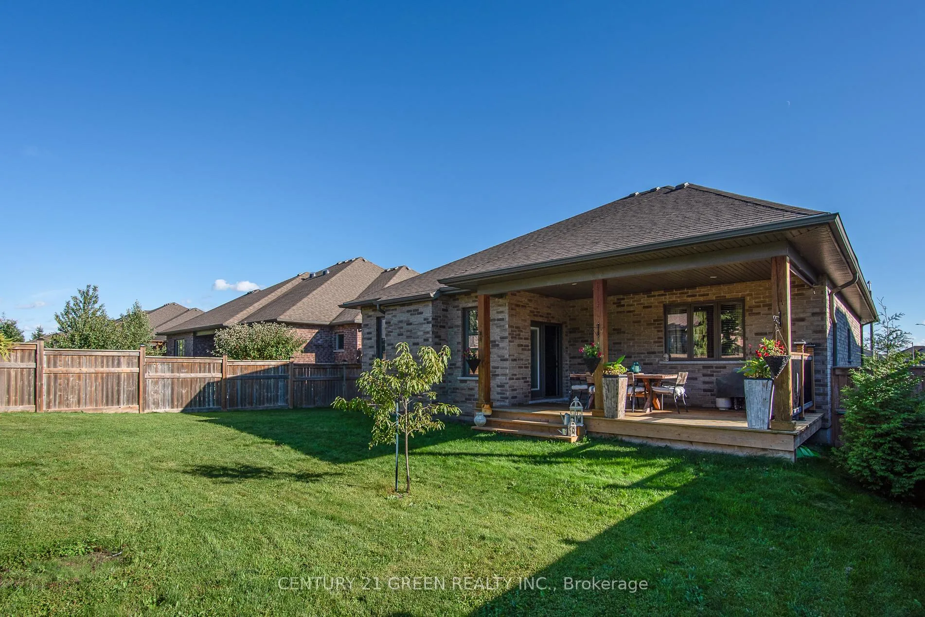 Photo 4 of 39 Gerber Meadows Drive, Wellesley — HOMEH