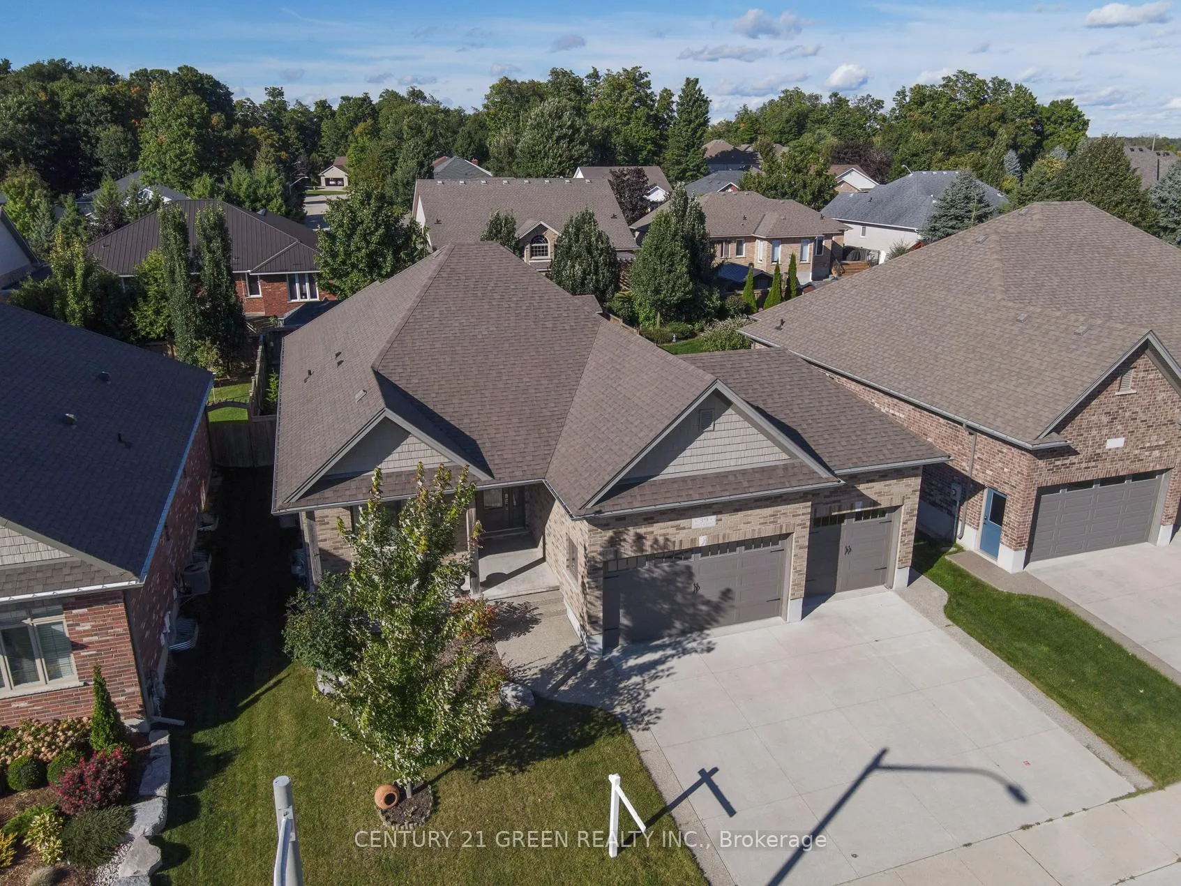 Photo 34 of 39 Gerber Meadows Drive, Wellesley — HOMEH