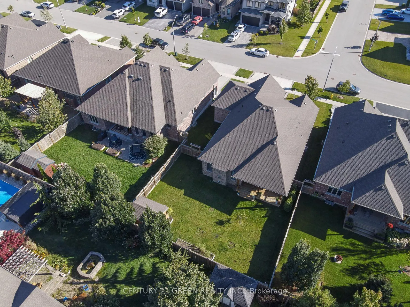 Photo 37 of 39 Gerber Meadows Drive, Wellesley — HOMEH