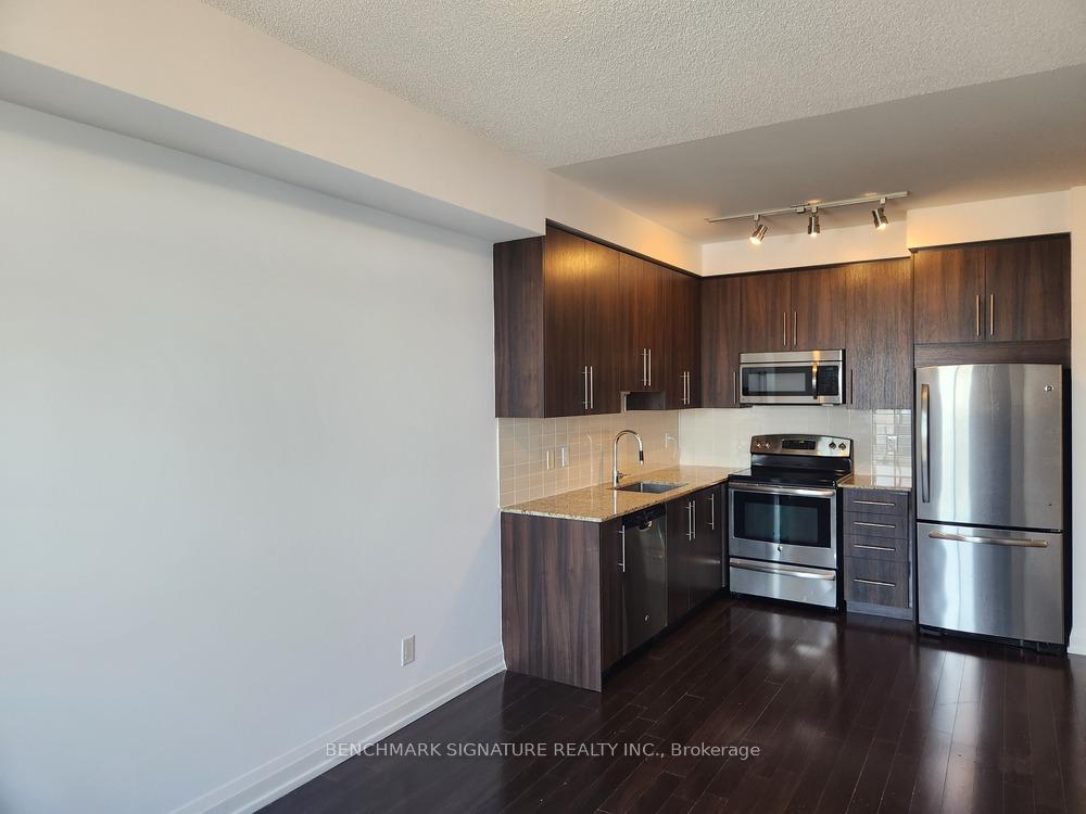 Photo 2 of Unit 518, 7161 Yonge Street, Markham, Thornhill — HOMEH