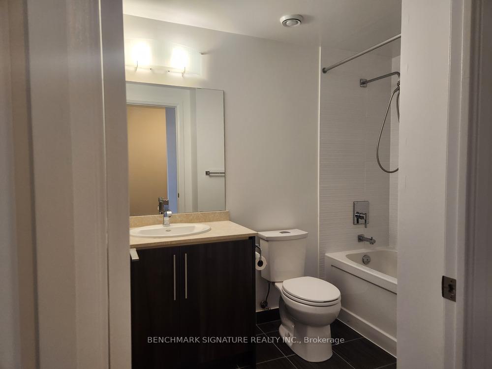 Photo 13 of Unit 518, 7161 Yonge Street, Markham, Thornhill — HOMEH