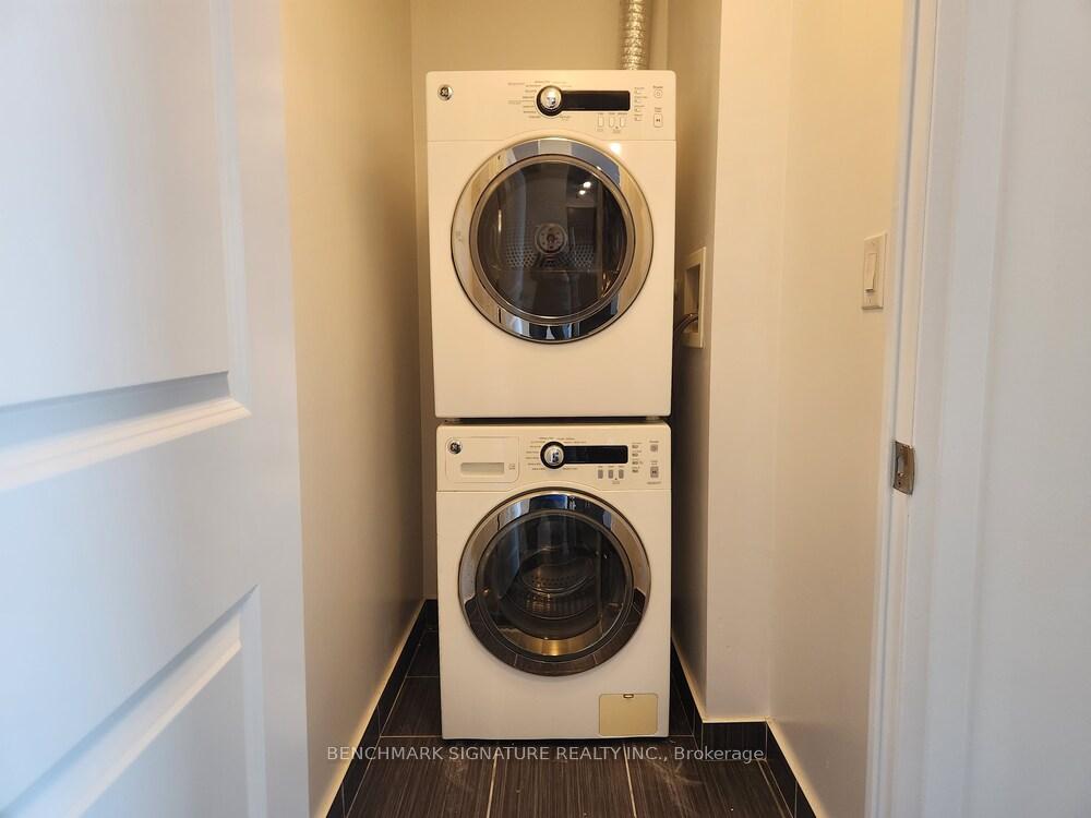 Photo 15 of Unit 518, 7161 Yonge Street, Markham, Thornhill — HOMEH