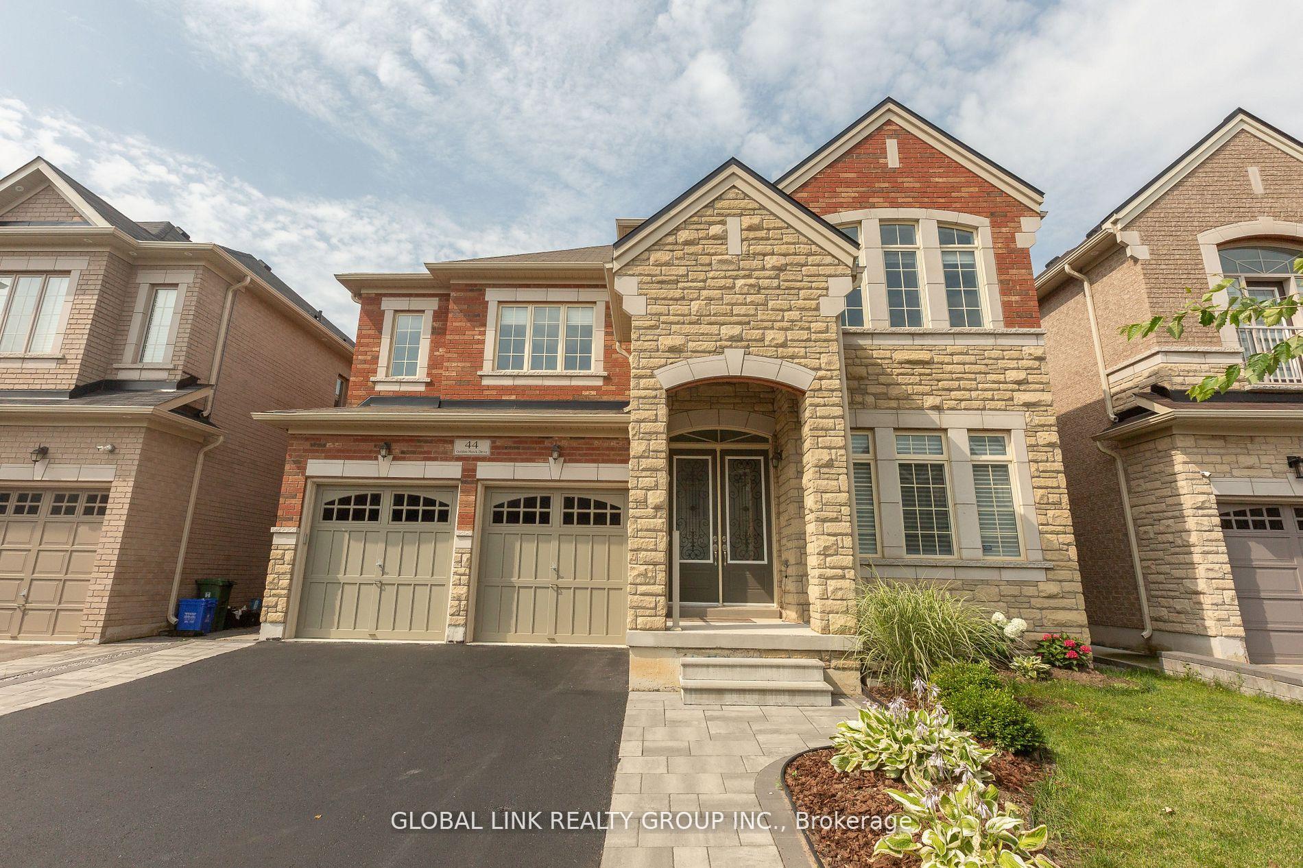 Photo 1 of 44 Golden Hawk Drive, Hamilton, Waterdown — HOMEH