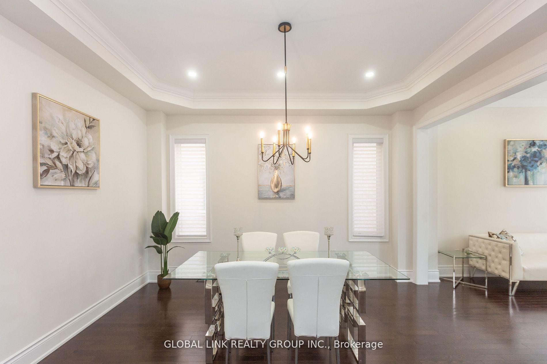 Photo 6 of 44 Golden Hawk Drive, Hamilton, Waterdown — HOMEH