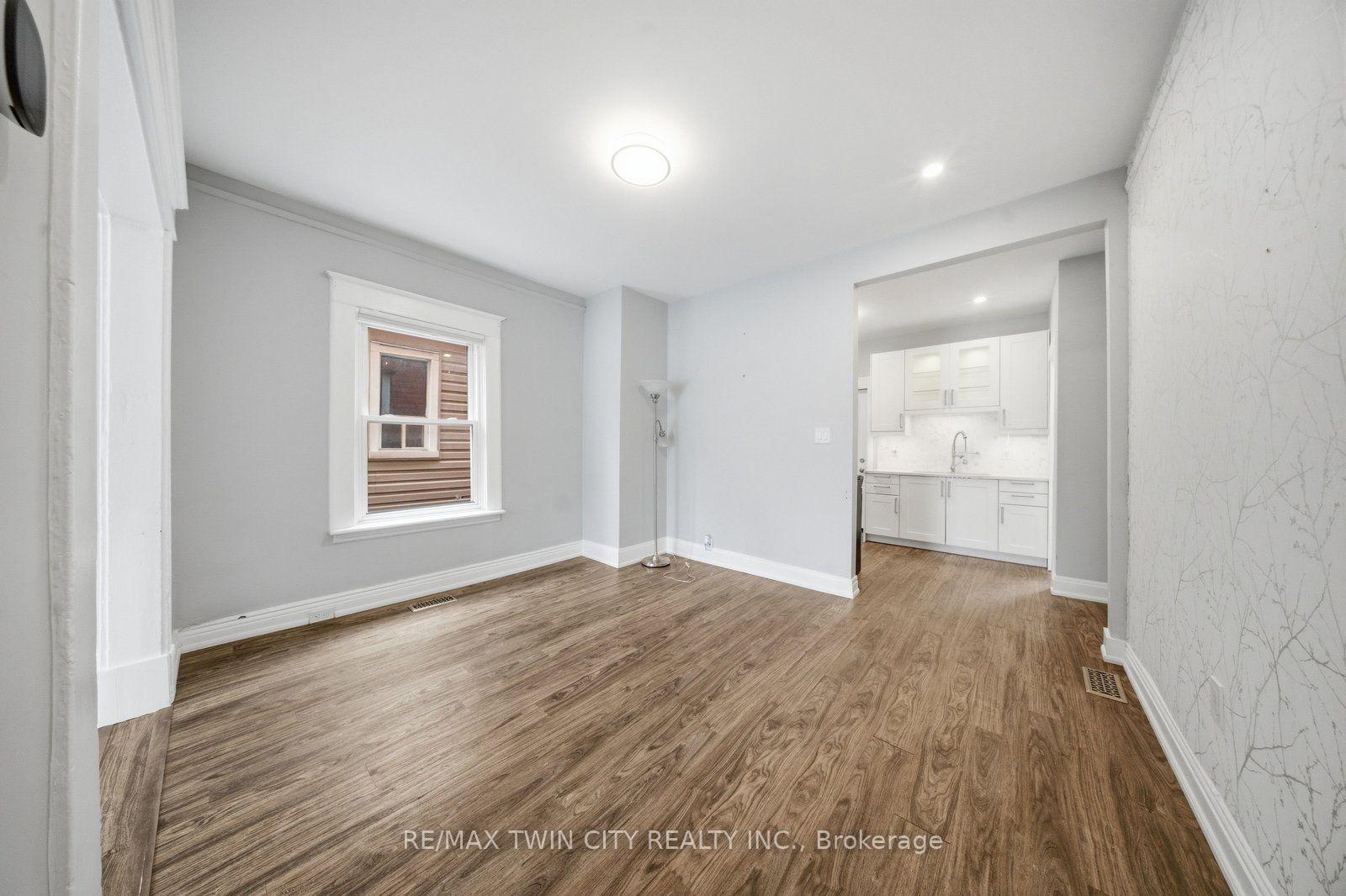 Photo 7 of 76 Grey Street, Brantford, Downtown Core — HOMEH