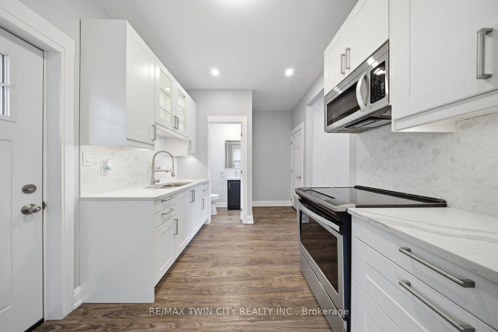 Photo 13 of 76 Grey Street, Brantford, Downtown Core — HOMEH