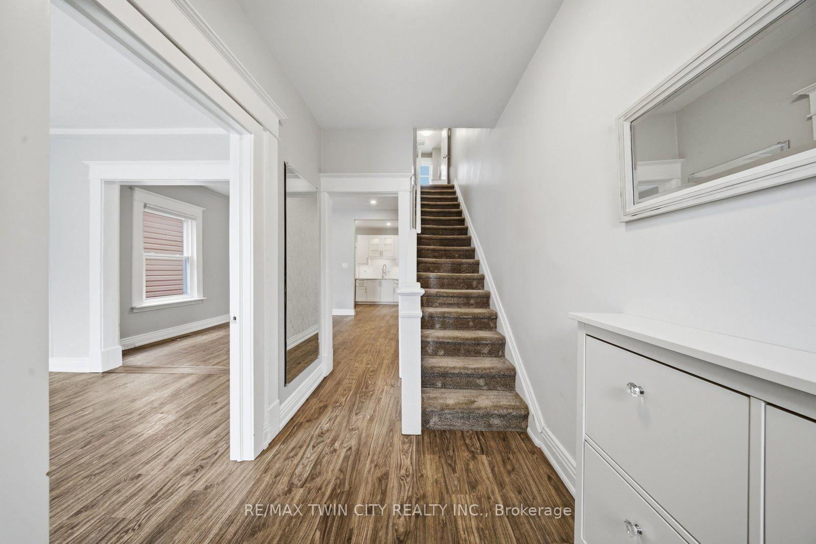 Photo 16 of 76 Grey Street, Brantford, Downtown Core — HOMEH