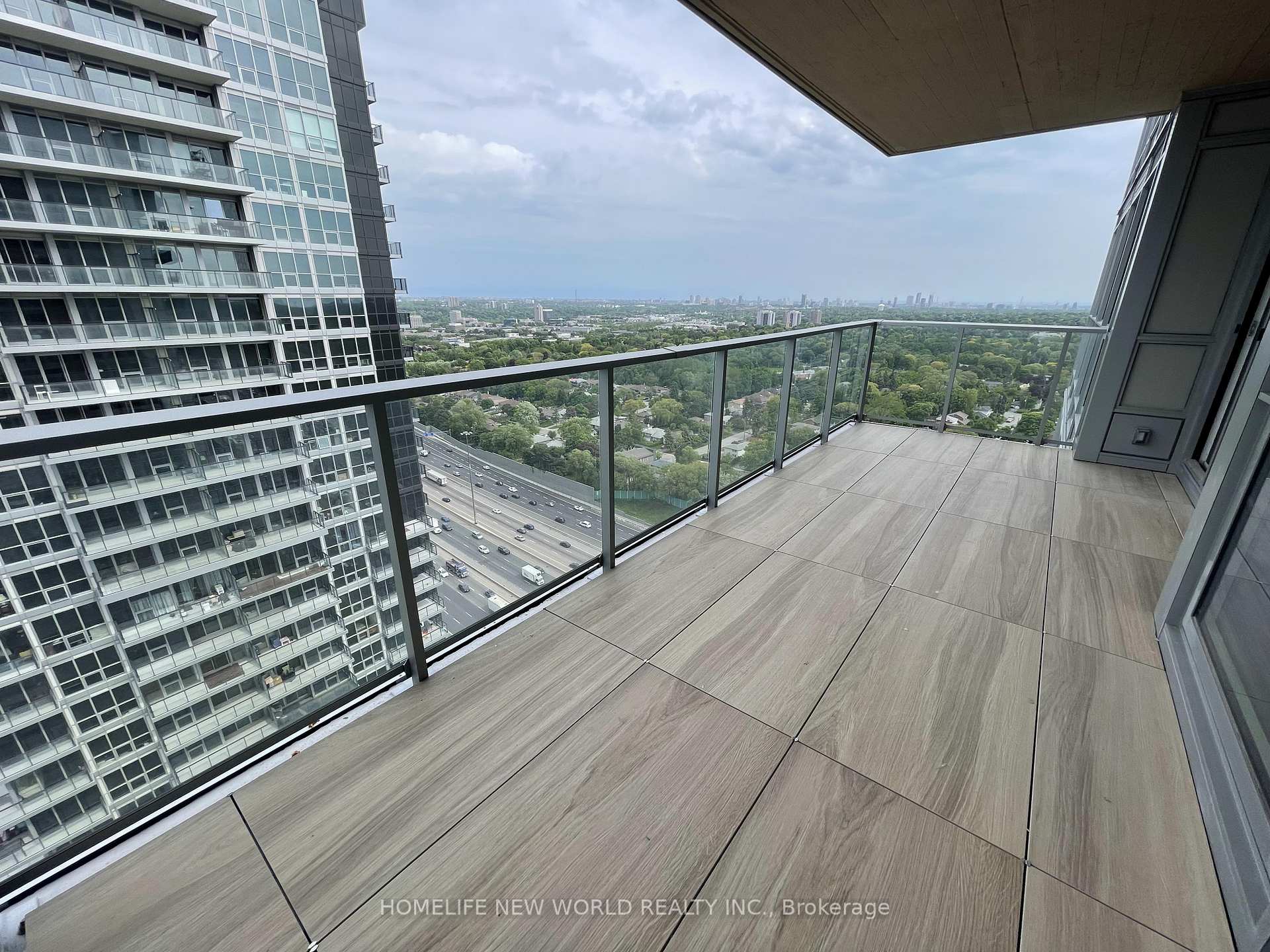 Photo 24 of Unit 3001, 27 Mcmahon Drive, North York, Bayview Village — HOMEH