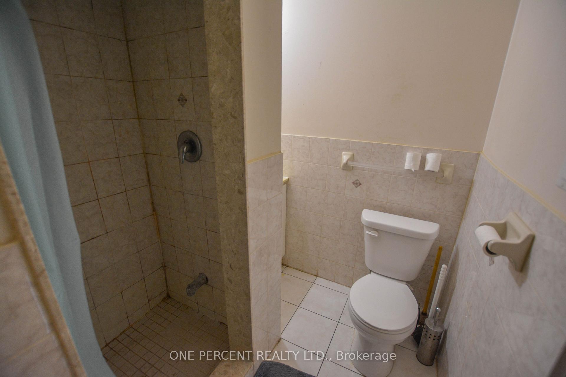 Photo 5 of 81 Baldwin Street, Toronto, Kensington-Chinatown — HOMEH