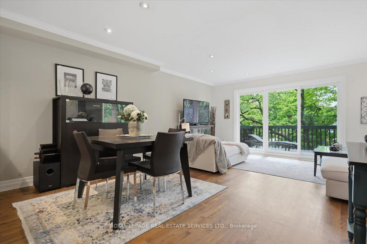 Photo 15 of 14 Normandy Place, Oakville, Central — HOMEH
