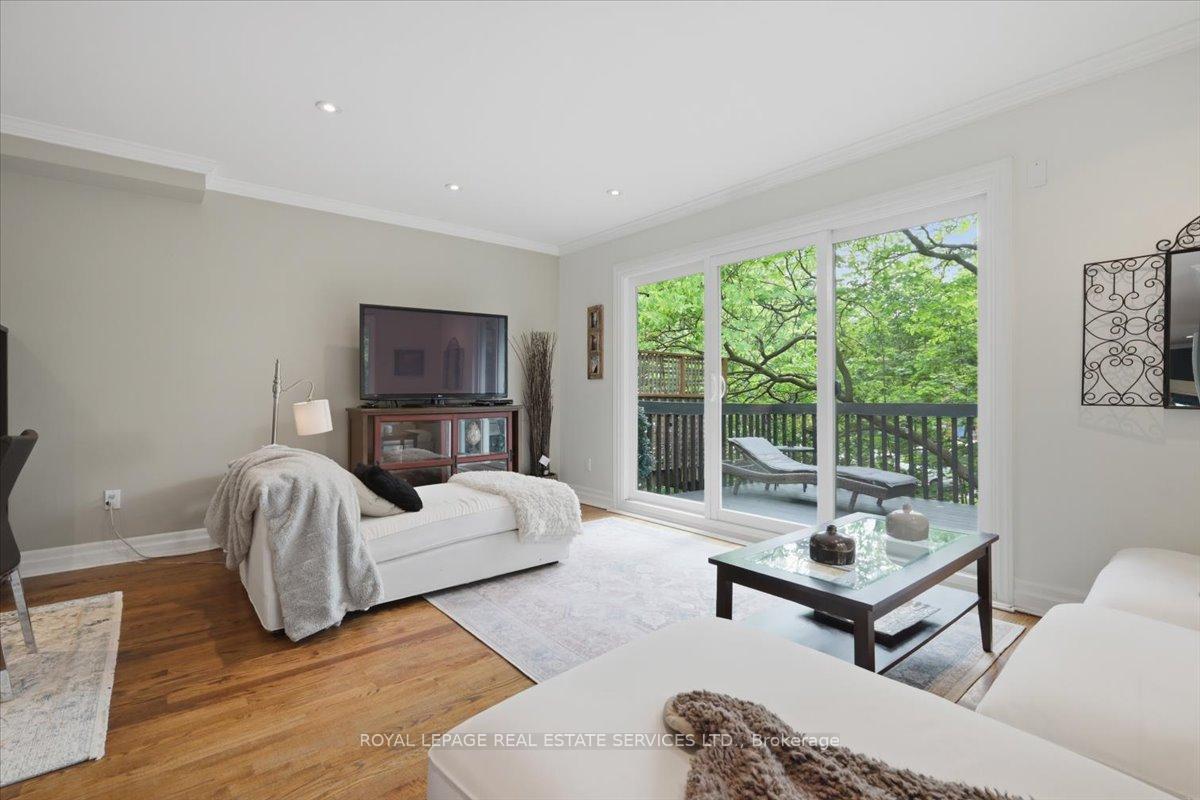 Photo 27 of 14 Normandy Place, Oakville, Central — HOMEH