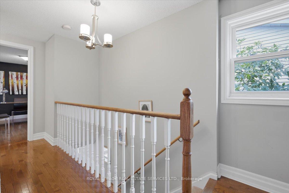 Photo 28 of 14 Normandy Place, Oakville, Central — HOMEH