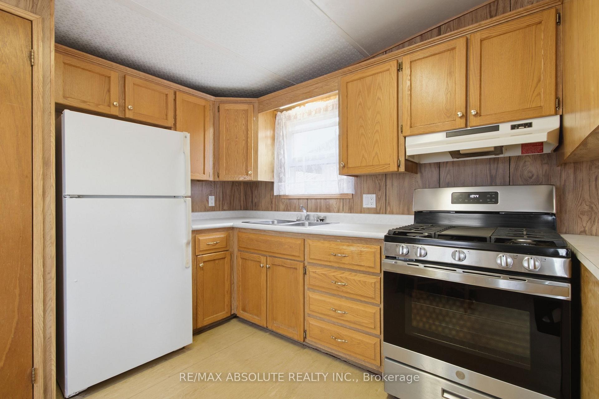 Photo 18 of Unit 49, 3535 St. Joseph Boulevard, Ottawa, Fallingbrook/Ridgemount — HOMEH