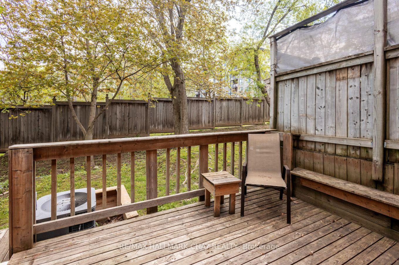 Photo 26 of 11 Quail Crescent, Barrie, Ardagh — HOMEH