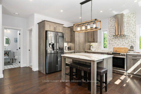 Photo 15 of 1004 Applewood Lane, Frontenac, Frontenac South — HOMEH