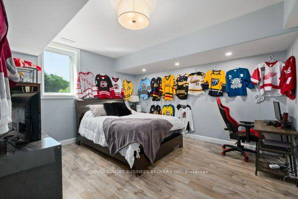 Photo 35 of 1004 Applewood Lane, Frontenac, Frontenac South — HOMEH