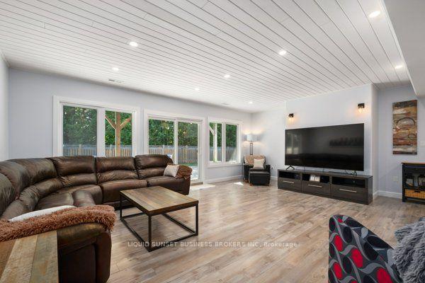 Photo 37 of 1004 Applewood Lane, Frontenac, Frontenac South — HOMEH
