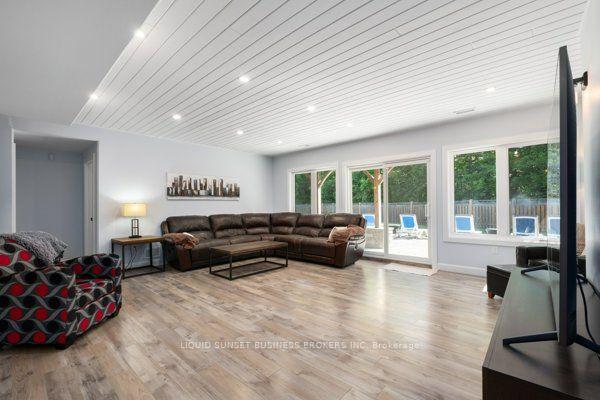 Photo 38 of 1004 Applewood Lane, Frontenac, Frontenac South — HOMEH