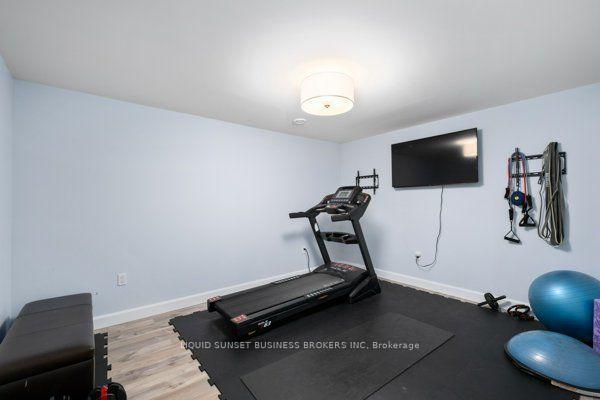 Photo 41 of 1004 Applewood Lane, Frontenac, Frontenac South — HOMEH