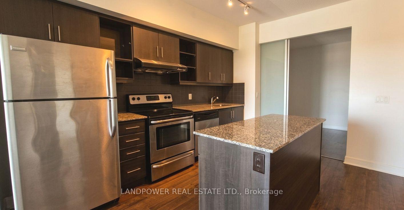 Photo 6 of Unit 916, 35 Brian Peck Crescent, Toronto, Thorncliffe Park — HOMEH