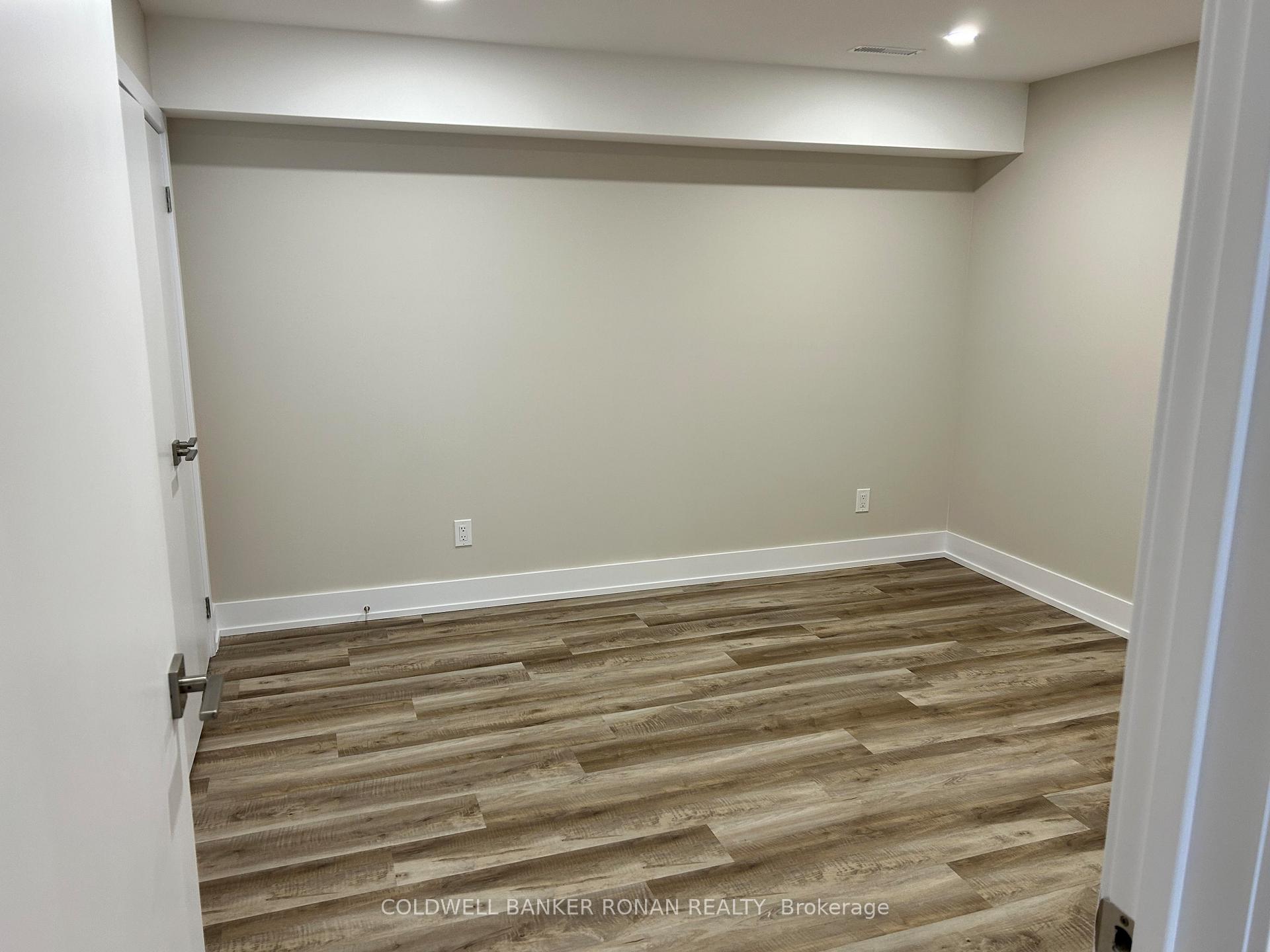 Photo 7 of Unit Unit A, 5555 8th Line, Essa, Rural Essa — HOMEH