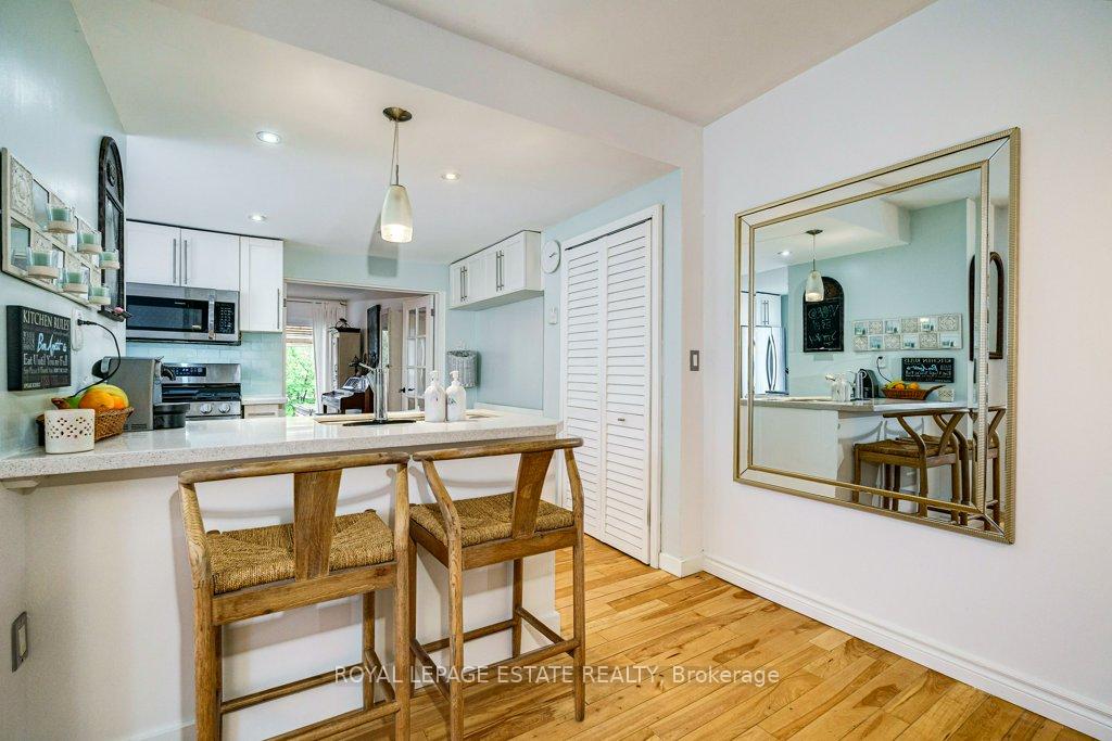 Photo 7 of 158 Waverley Road, Toronto, The Beaches — HOMEH