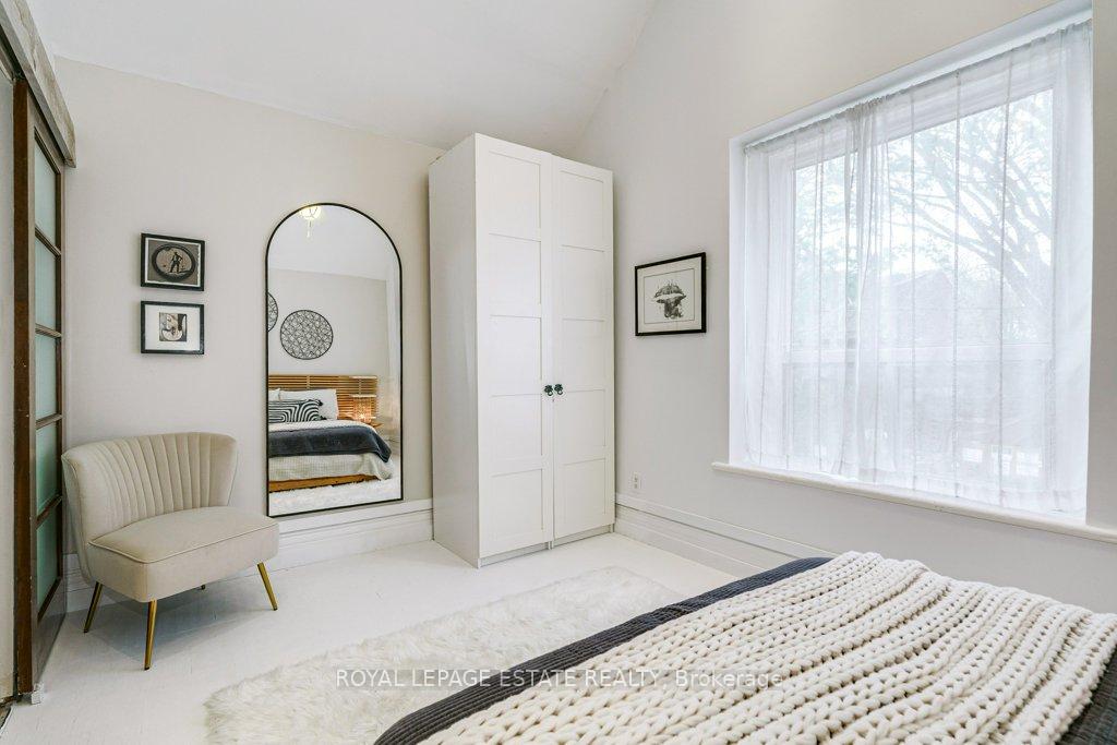 Photo 22 of 158 Waverley Road, Toronto, The Beaches — HOMEH