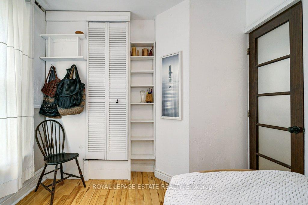 Photo 24 of 158 Waverley Road, Toronto, The Beaches — HOMEH