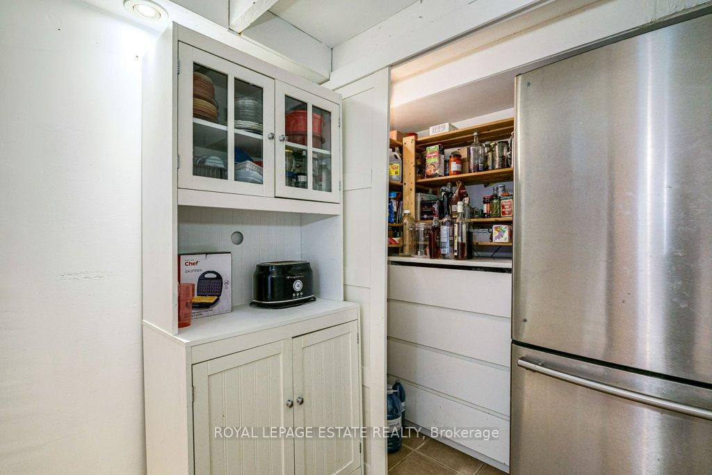 Photo 38 of 158 Waverley Road, Toronto, The Beaches — HOMEH