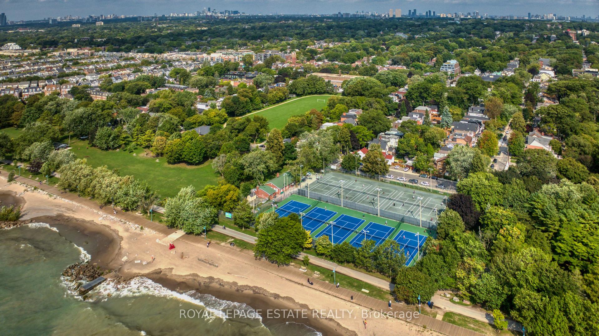 Photo 44 of 158 Waverley Road, Toronto, The Beaches — HOMEH