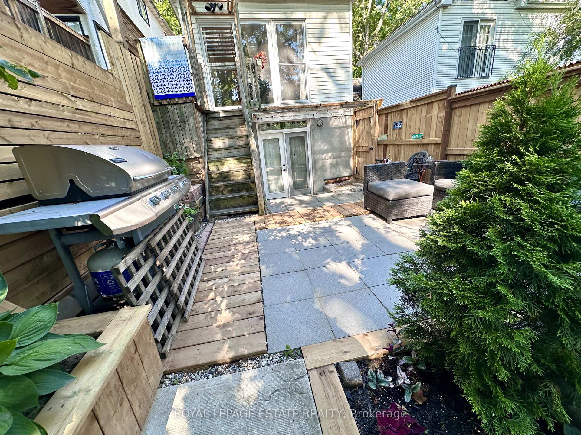 Photo 47 of 158 Waverley Road, Toronto, The Beaches — HOMEH