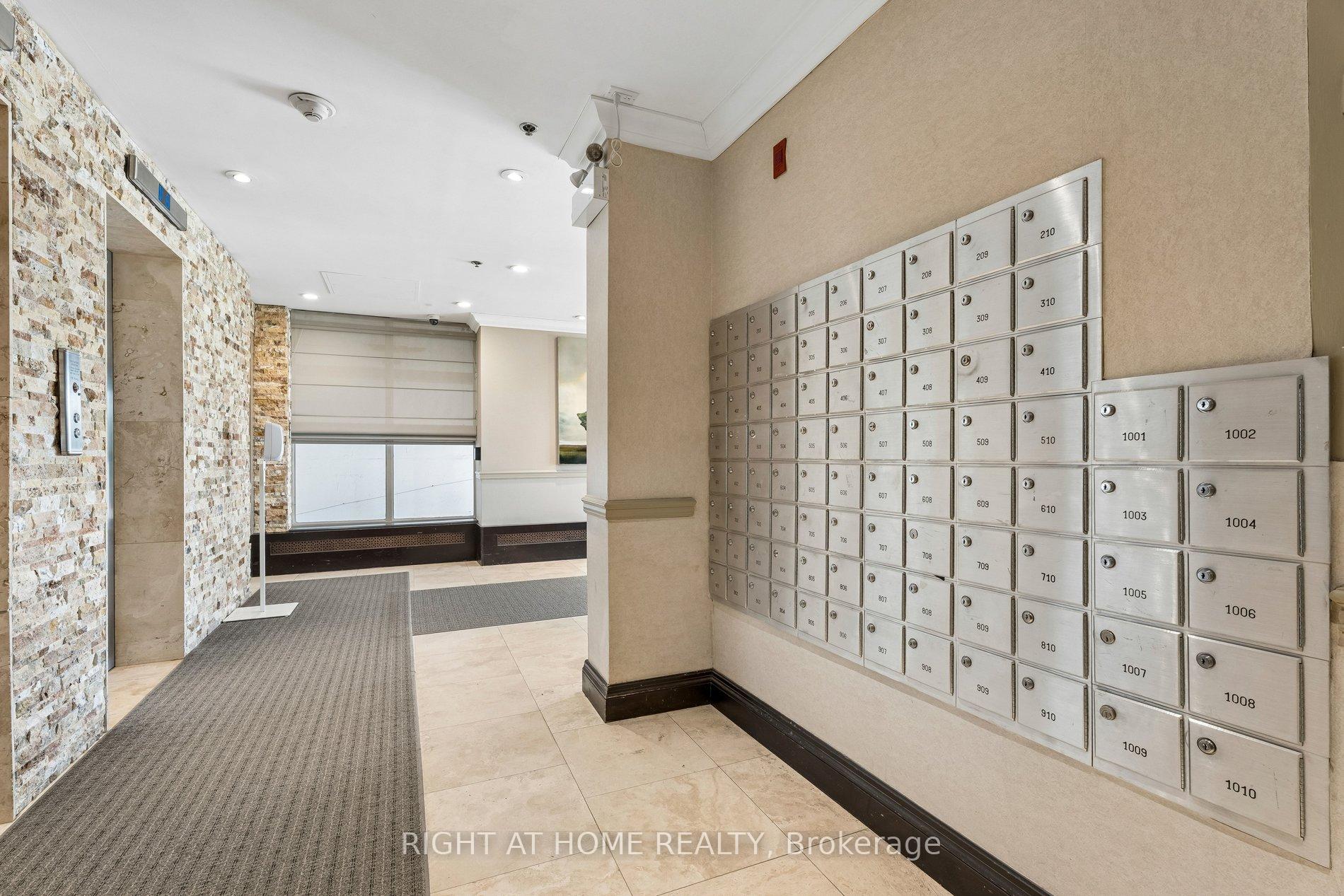 Photo 5 of Unit 207, 212 Kerr Street, Oakville, Central — HOMEH