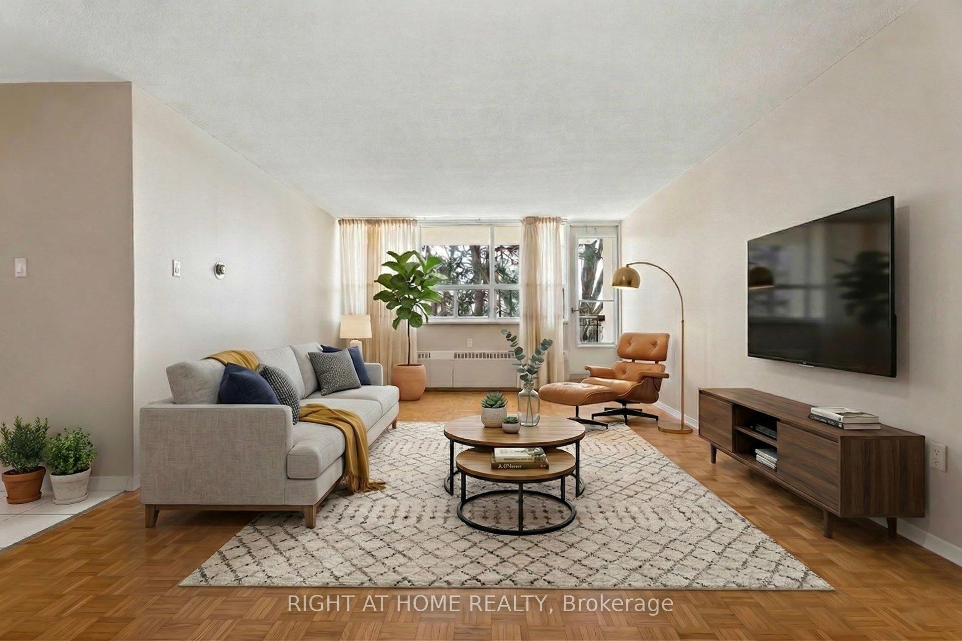 Photo 10 of Unit 207, 212 Kerr Street, Oakville, Central — HOMEH